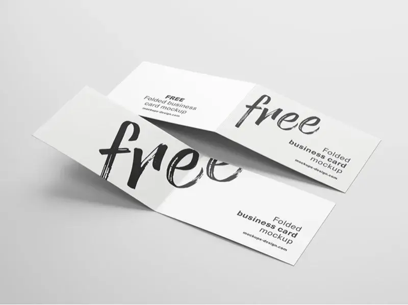 5 mockups de cartes de visite pliées