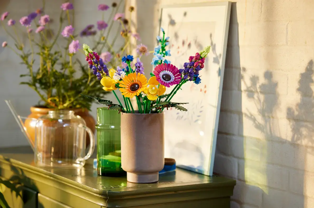 Blogduwebdesign idees cadeaux geek webdesigner graphiste saint valentin lego bouquet fleurs sauvages