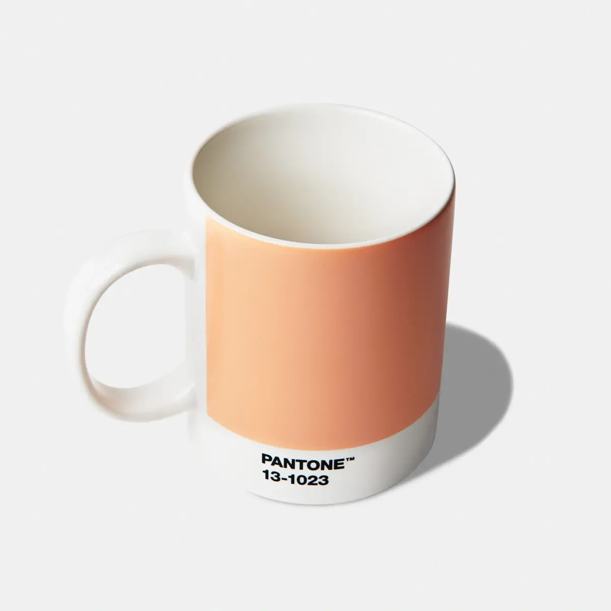 Blogduwebdesign idees cadeaux web designer mug pantone color of the year 2024 2