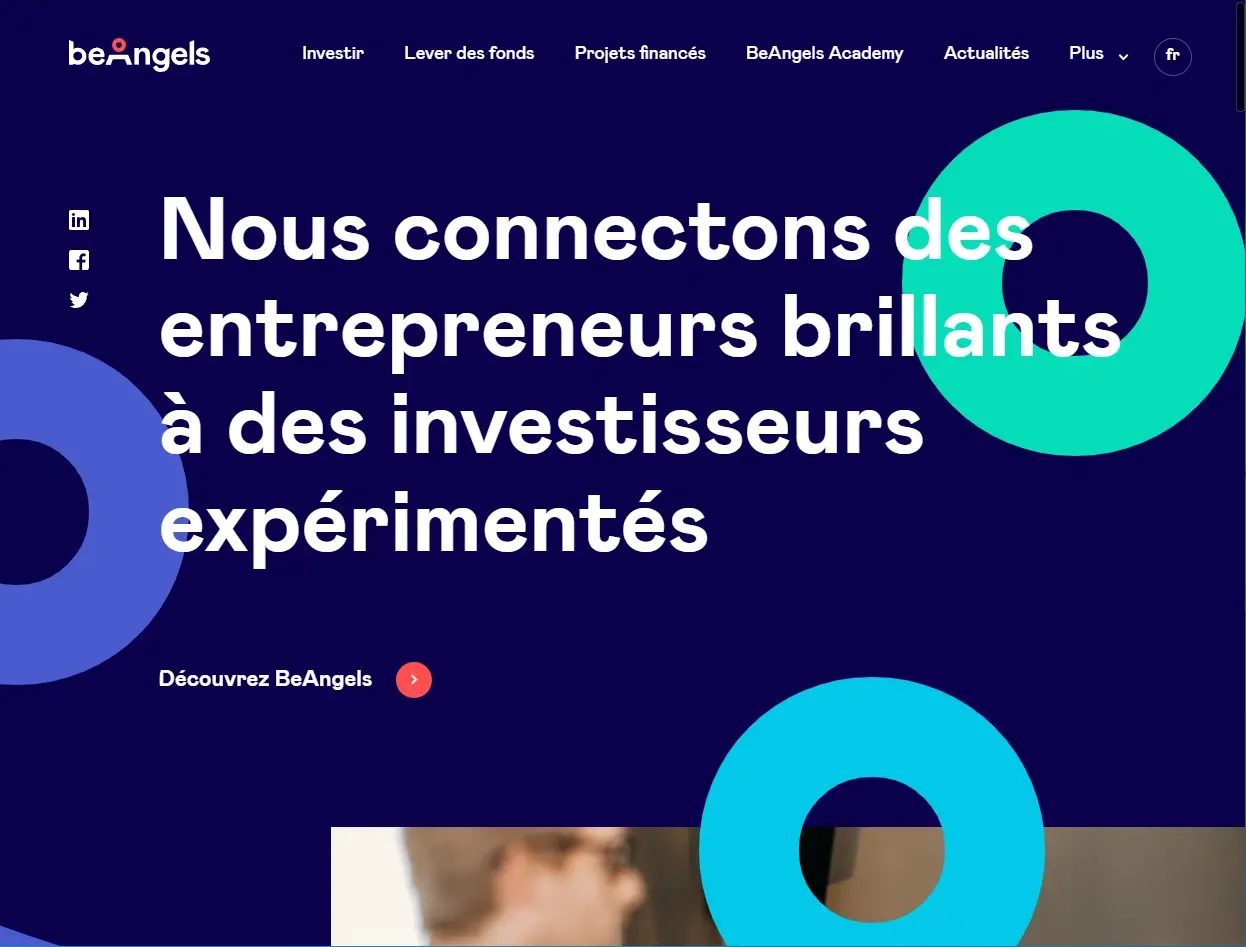 Exemple effet parallaxe site web be angels