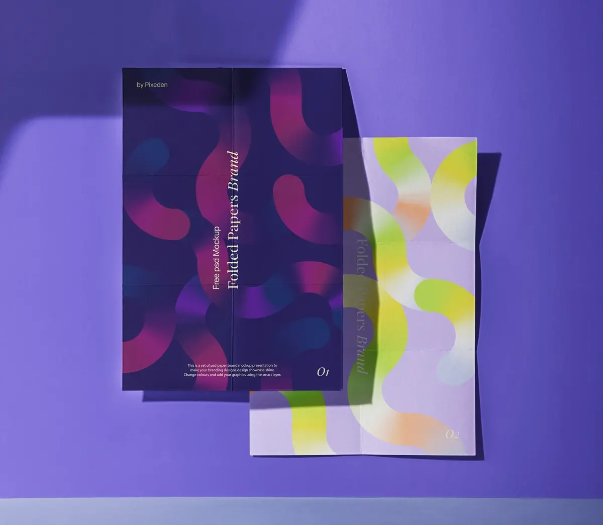 Mockup affiche double pliee