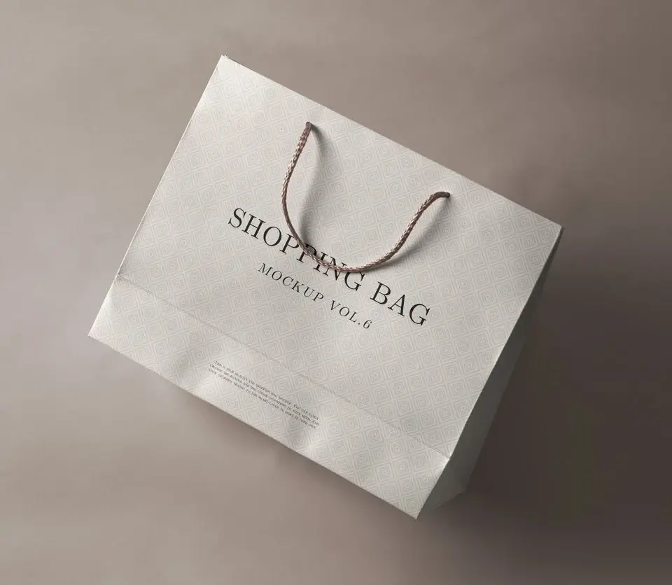 Mockup sac gratuit sac shopping papier 3