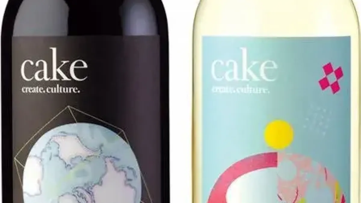 30 designs originaux & créatifs autour des bouteilles