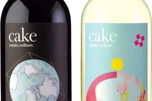 Inspiration graphique : 30 designs originaux & créatifs autour des bouteilles