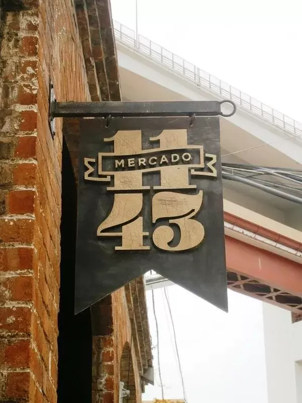 Projet enseigne signalétique Mercado 1143