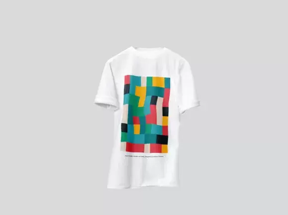 Mockup T-shirt personnalisable gratuit