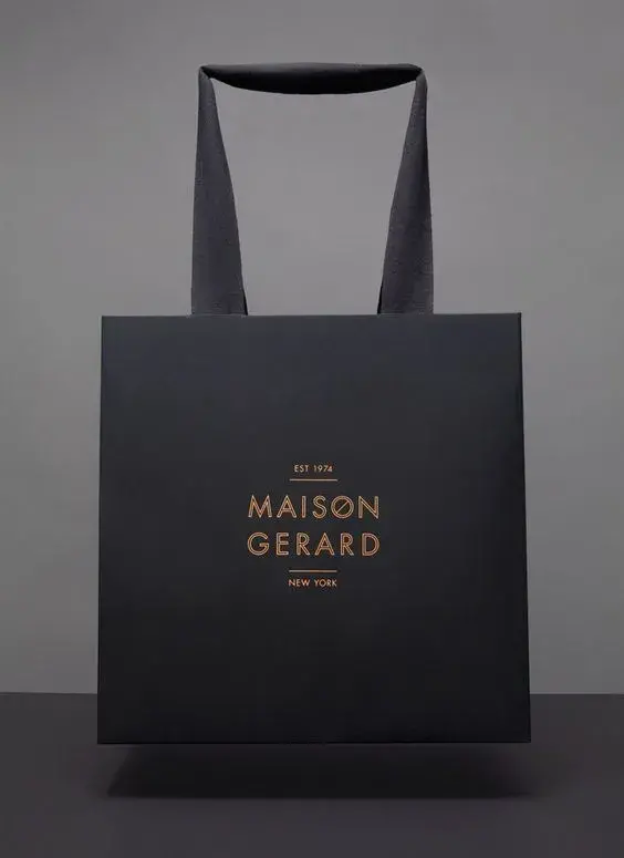 Sac graphique design Maison Gerard sac papier mat et dorure