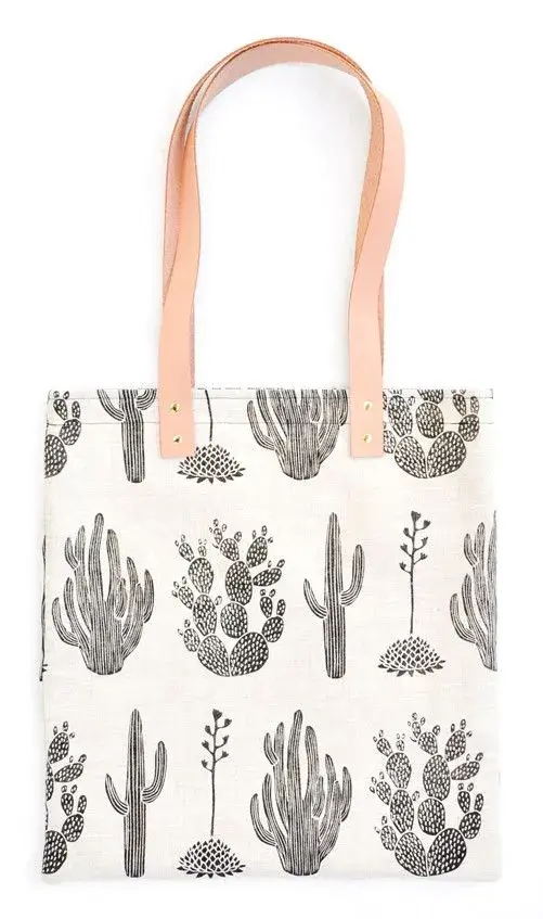 Sac graphique design Other Stories ouvre à Bruxelles